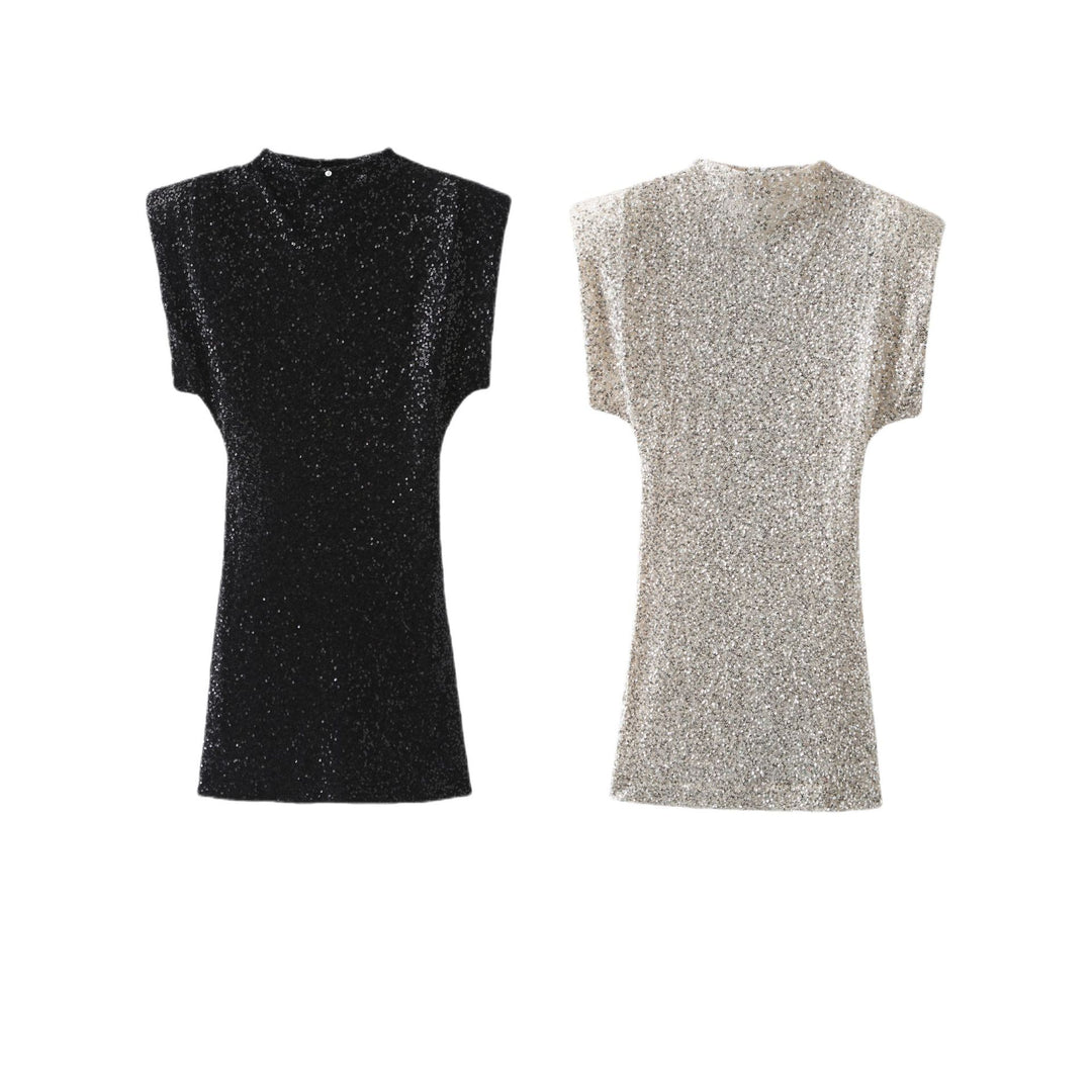 Glamorous cocktail dress for women with sparkling sequin trim Lune London