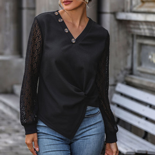 Top femme avec détails en dentelle et boutons Chic & Stil