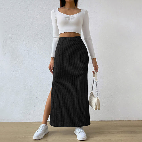 Jupe tricotée longue pour femmes avec côtes diagonales et taille haute Chic & Stil