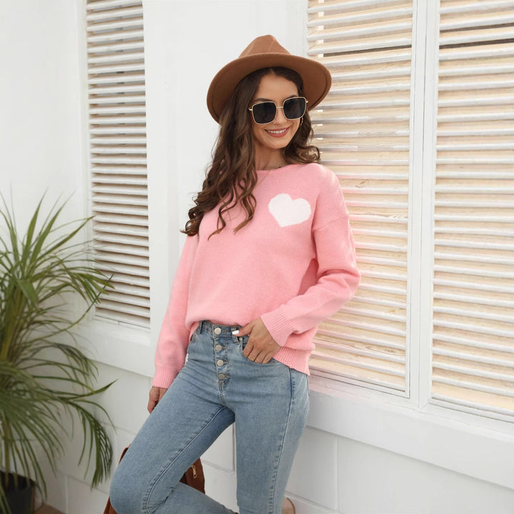 Pull doux pour femmes avec application en forme de cœur Chic & Stil