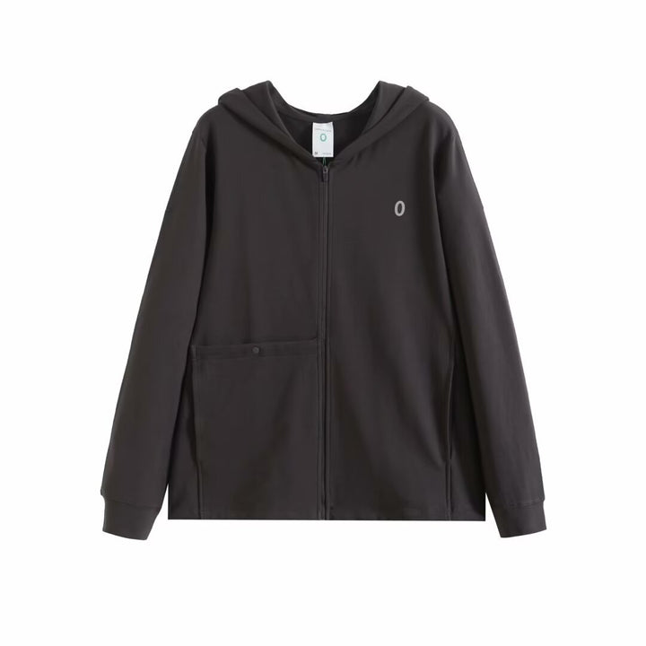 Veste à capuche respirante pour femmes avec poche zippée innovante Chic & Stil
