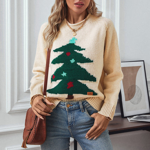 Women's sweater with festive Christmas tree pattern Lune London