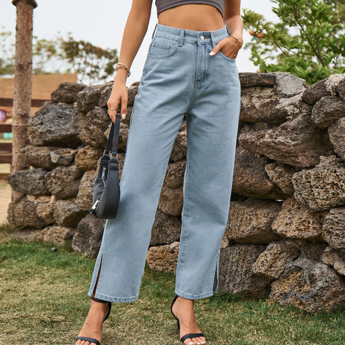 High-waisted jeans for women with straight leg and side pockets Lune London