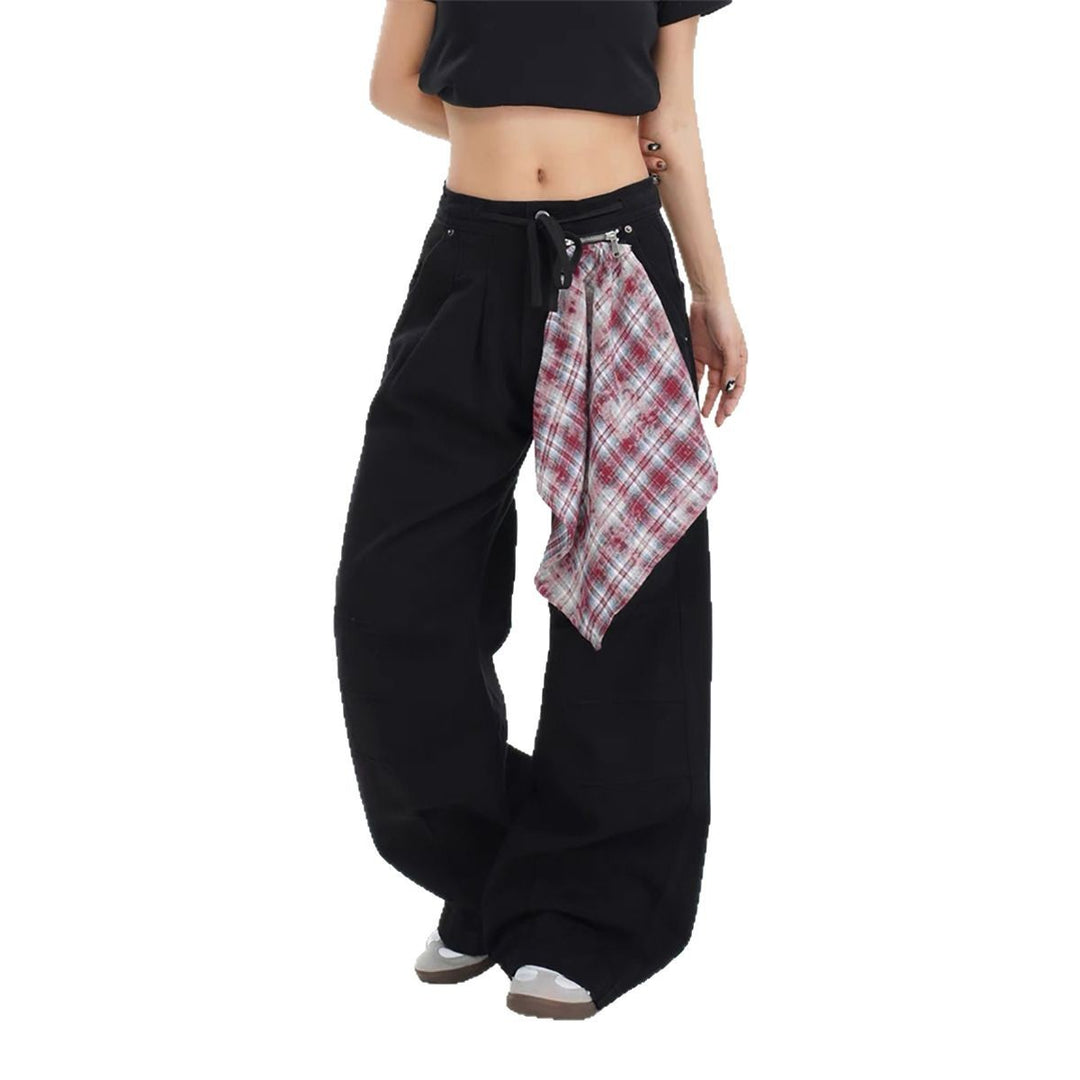 Baggy denim pants for women with practical fabric detail Lune London