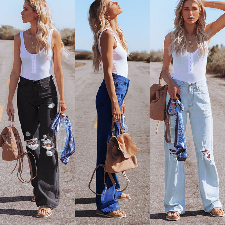 Flared jeans for women in a trendy Destroyed style with high waist Lune London