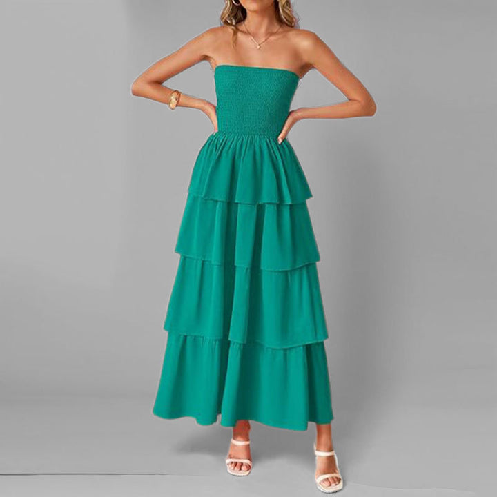 Robe maxi femme avec design à épaule dénudée et jupe volumineuse à volants Chic & Stil