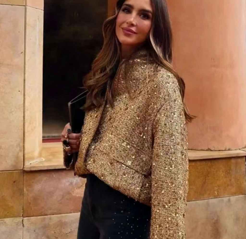 Glamorous sequin jacket for women with a short cut and stylish accents Lune London