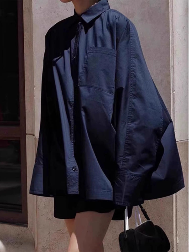 Chemise blouse pour femmes surdimensionnée avec col classique et poche latérale Chic & Stil