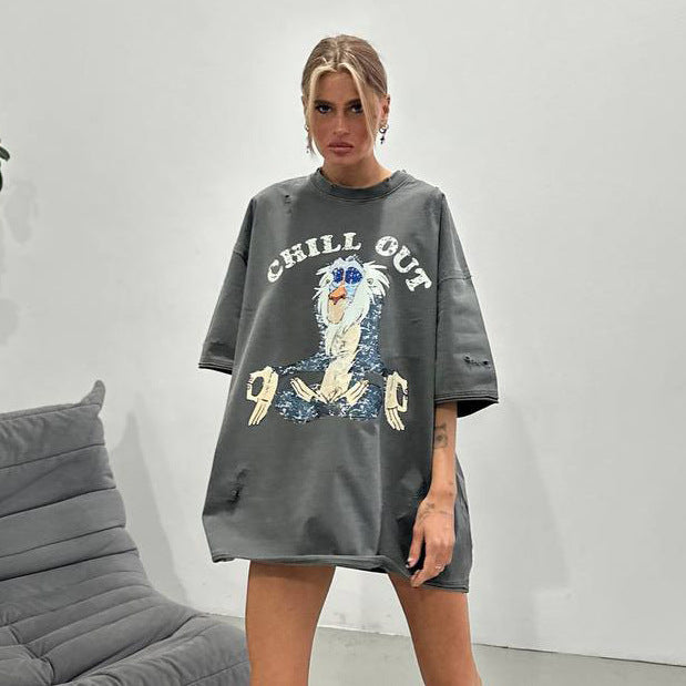 Oversized T-shirt for women with creative vintage pattern Lune London