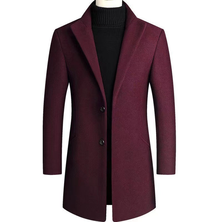 Elegant wool coat for men with a modern fit and classic details Lune London