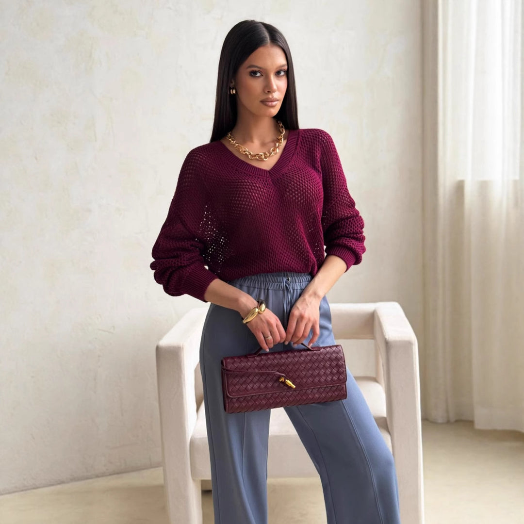 Pull en maille pour femmes avec une structure aérée et décolleté en V Chic & Stil
