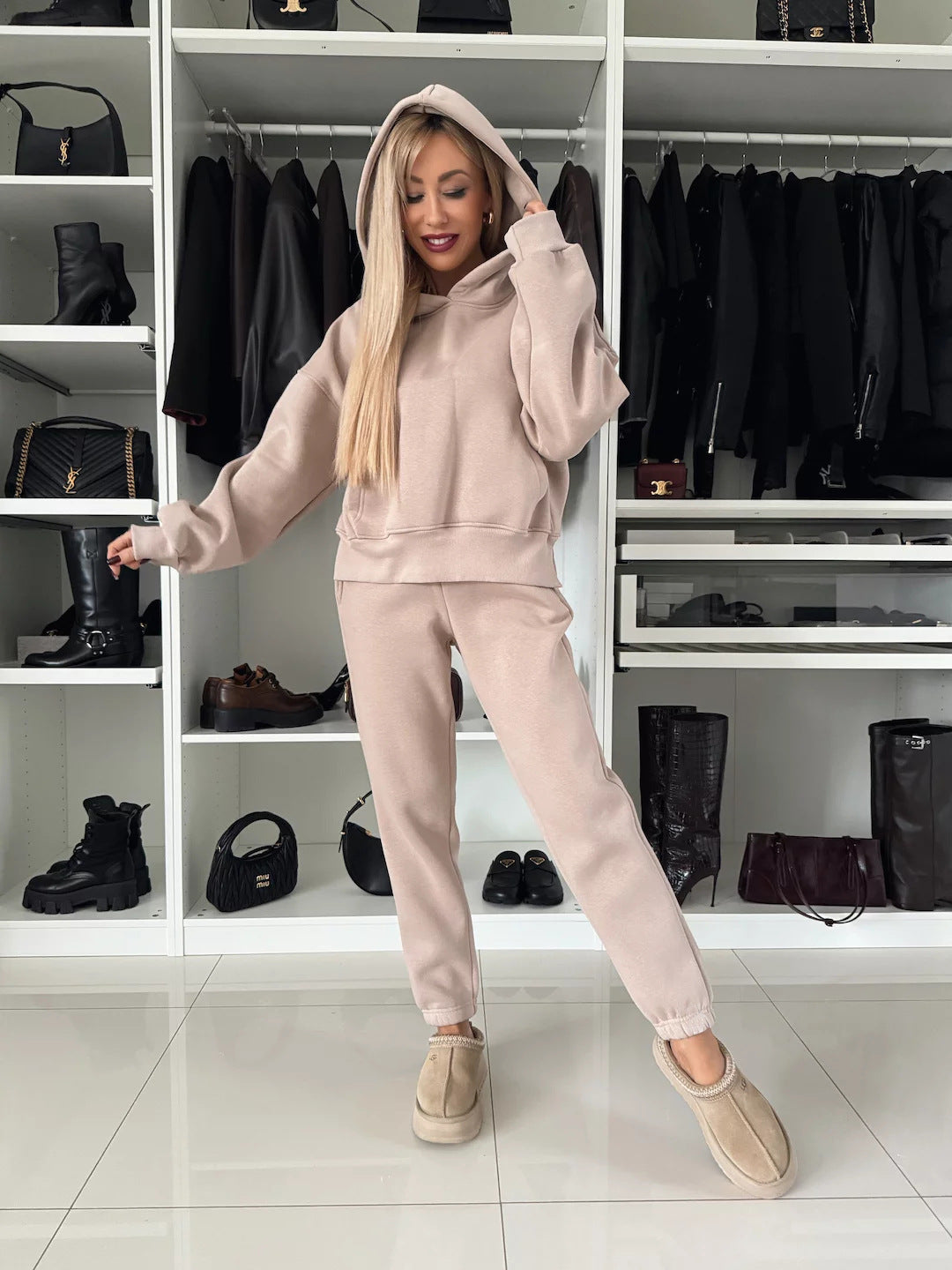 Women's Casual Loungewear Set with Hoodie and Jogging Pants Made Of Soft Fleece Lune London