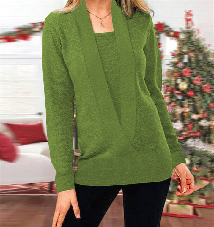 Elegant ladies knit top with deep V neckline and high-quality texture Lune London