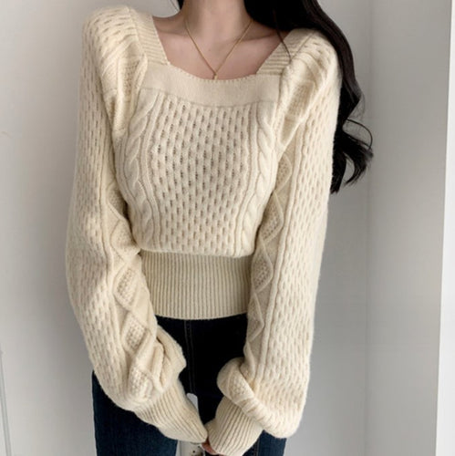 Pull femme en grosse maille avec des détails de tresse modernes et un col carré Lune London