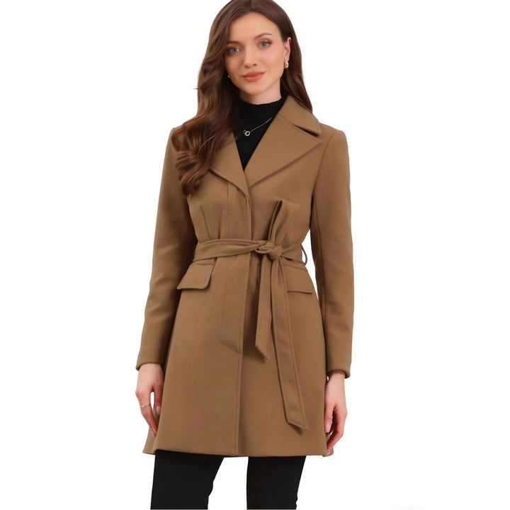 Women Elegant trench coat with waist belt and practical pockets Lune London