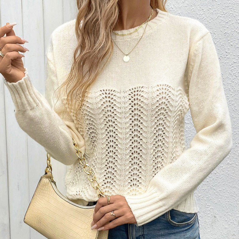 Knitted sweater for women with a refined wavy pattern as well as great flexibility Lune London