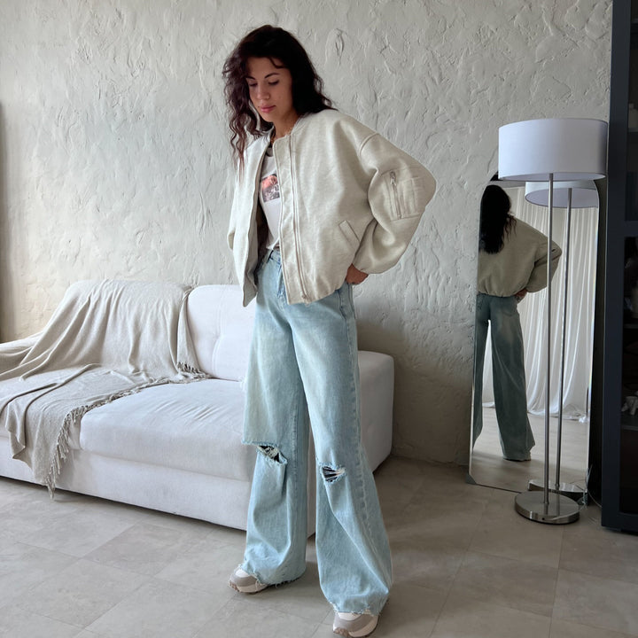Casual bomber jacket for women with quilted design and practical pockets Lune London