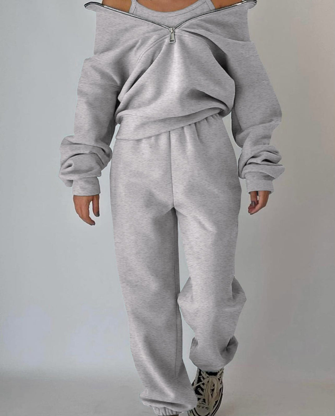 Ladies high-quality zip sweater with high collar and soft interior Lune London