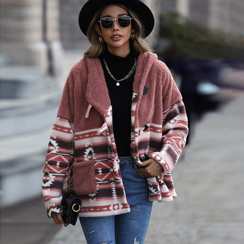 Fleece jacket for women with traditional pattern and practical pockets Lune London