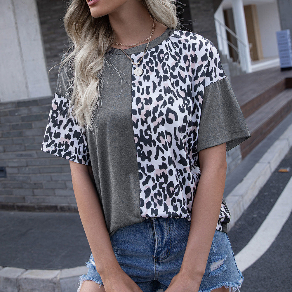 Modern women's T-shirt with leopard pattern and relaxed fit Lune London