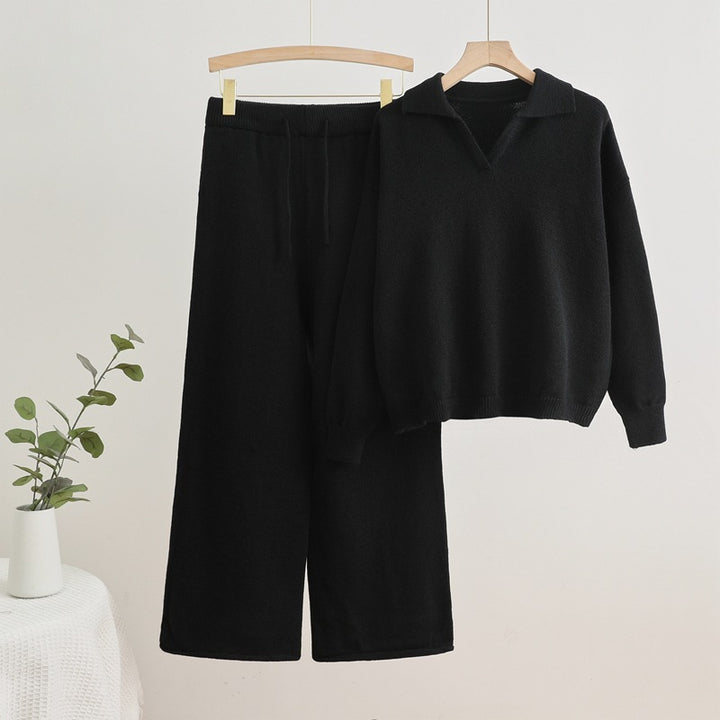 Comfortable knit loungewear set for women with a sweater and wide-leg pants Lune London