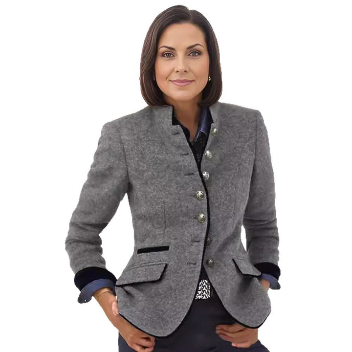 Elegant women's blazer with decorative buttons and pockets Lune London