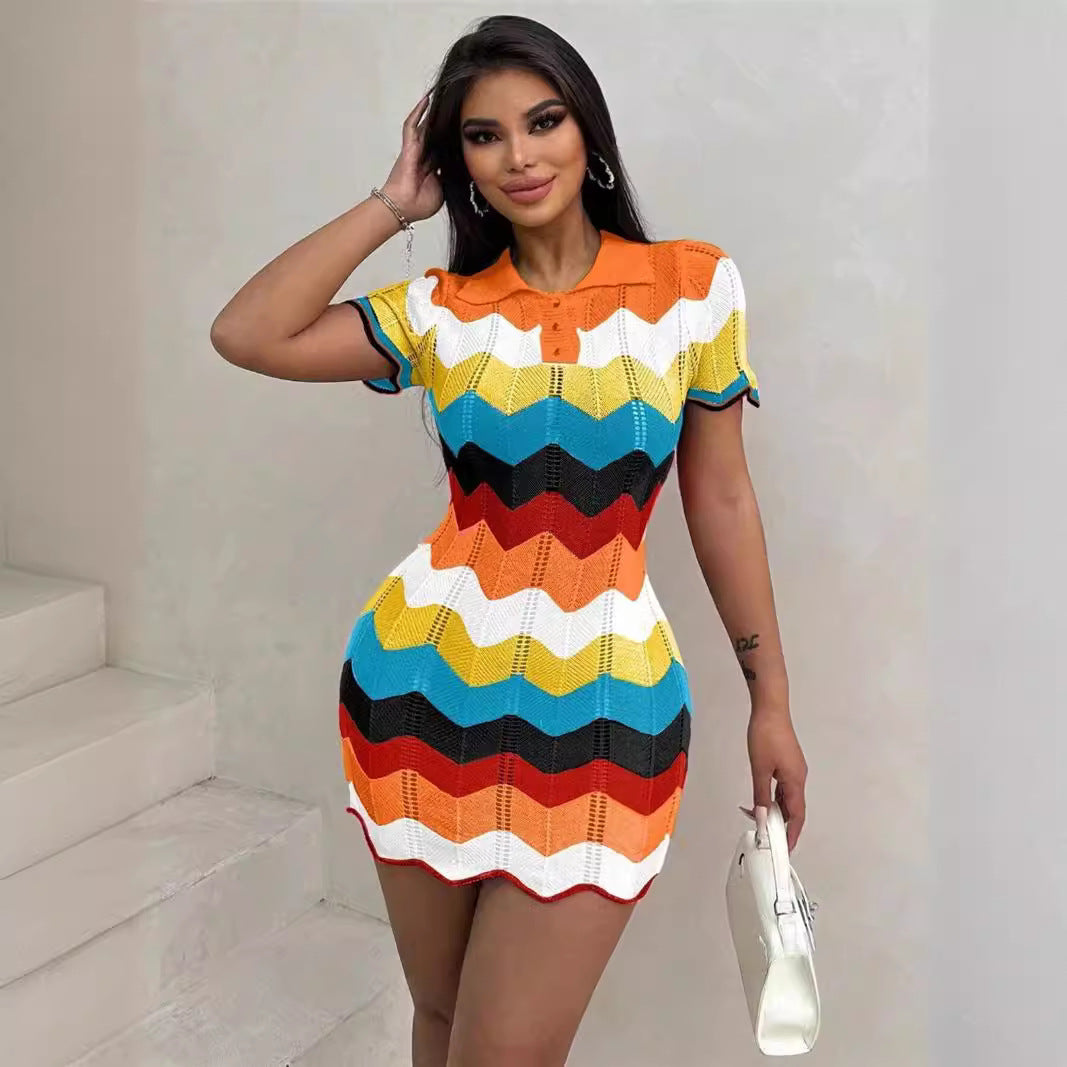 Ladies' knit dress with a modern wave pattern and a polo collar Lune London