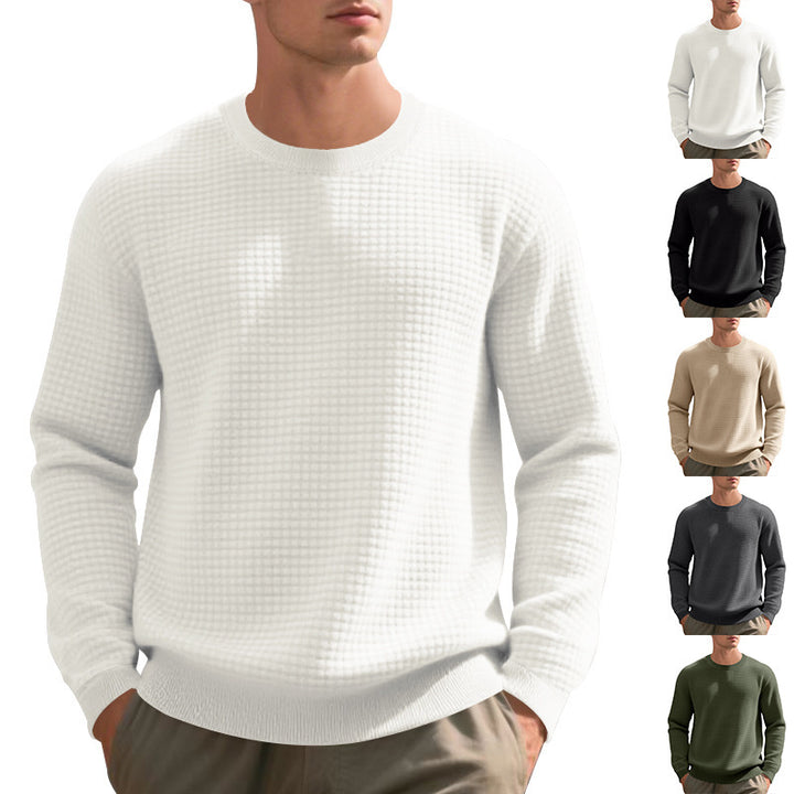 Elegant structured knit sweater for men with a round neck and comfortable feel. Chic and style