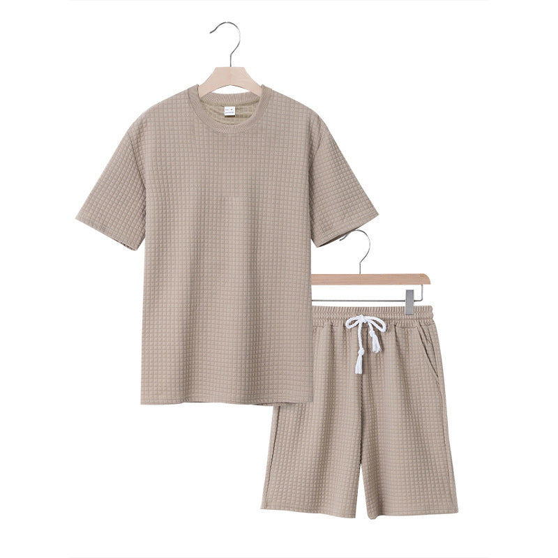 Casual short-sleeve set for women with textured top and shorts Lune London