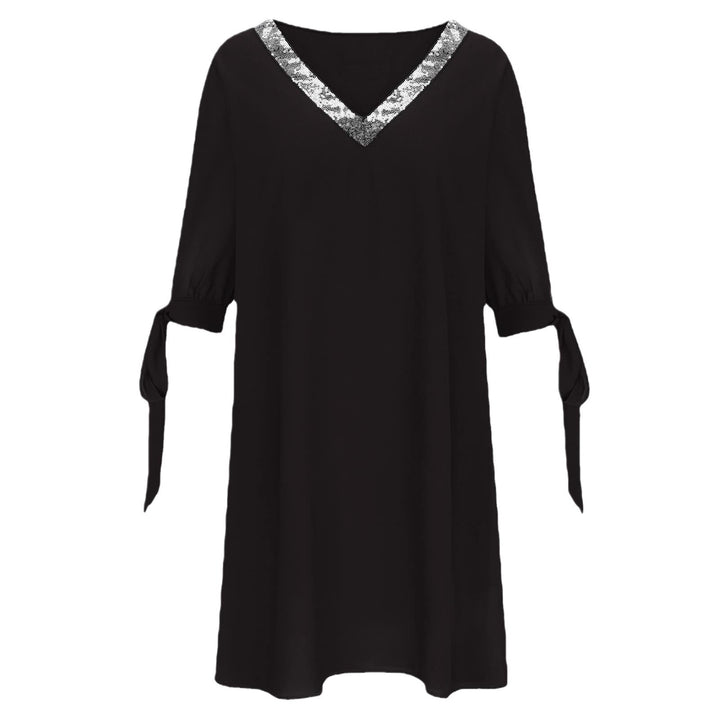 Elegant evening dress for ladies with V-neck Lune London