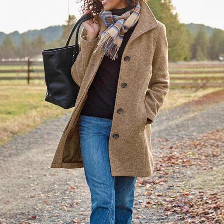 Ladies Elegant and Comfortable Transitional Coat with a High Collar and Practical Pockets Lune London