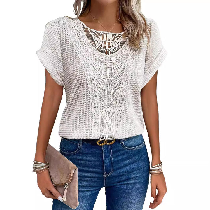 Top à encolure croisée pour dames avec un motif en crochet raffiné Lune London