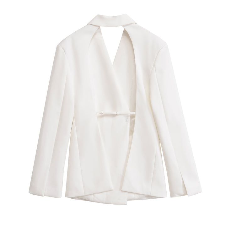 Women Elegant Blazer with Modern Cut and Practical Pockets Lune London