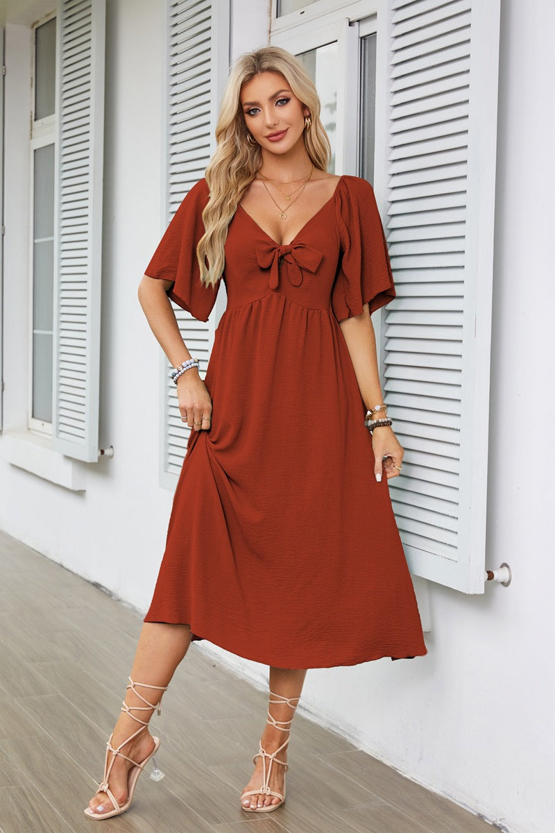 Airy maxi dress for women with a nostalgic knot design Lune London