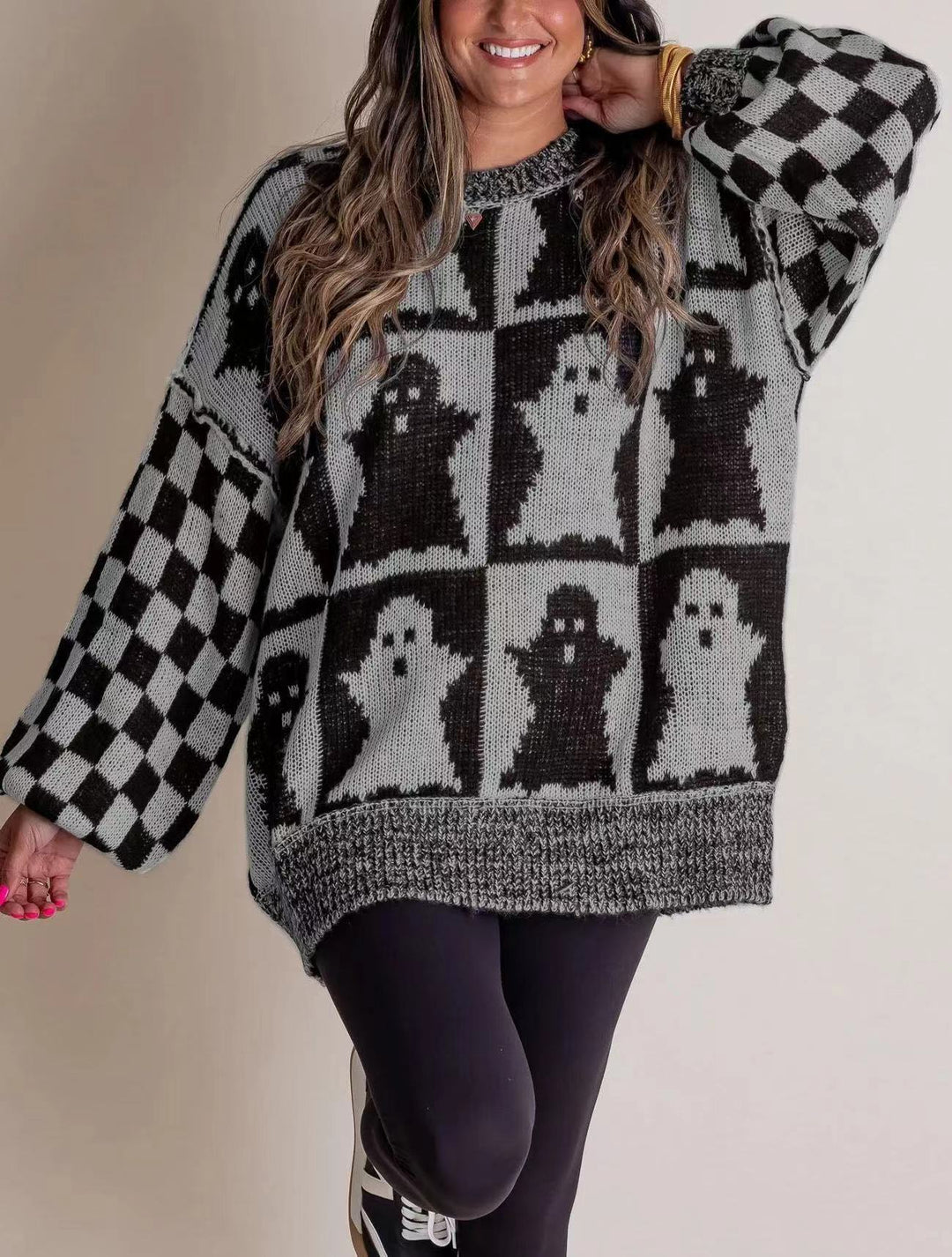 Ladies Large, comfortable knitted sweater with ghost design Lune London