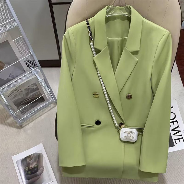 Blazer pour femmes à double plis avec détails élégants Chic & Stil