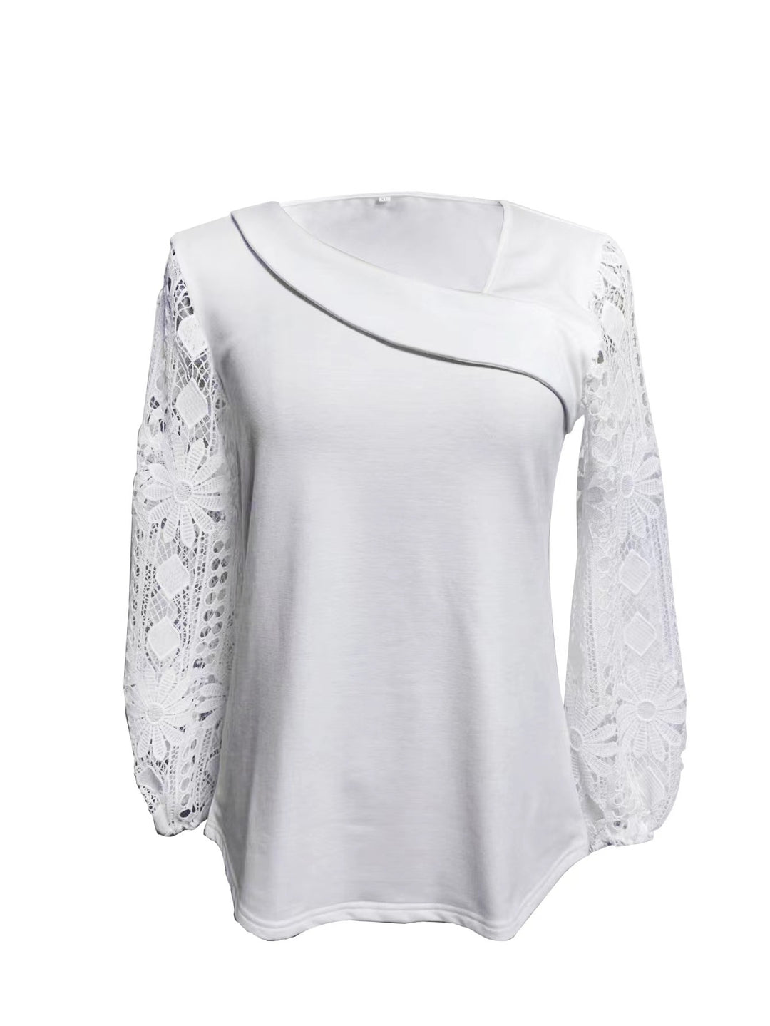 Blouse de créateur pour femmes avec inserts en dentelle et coupe élégante Chic & Stil