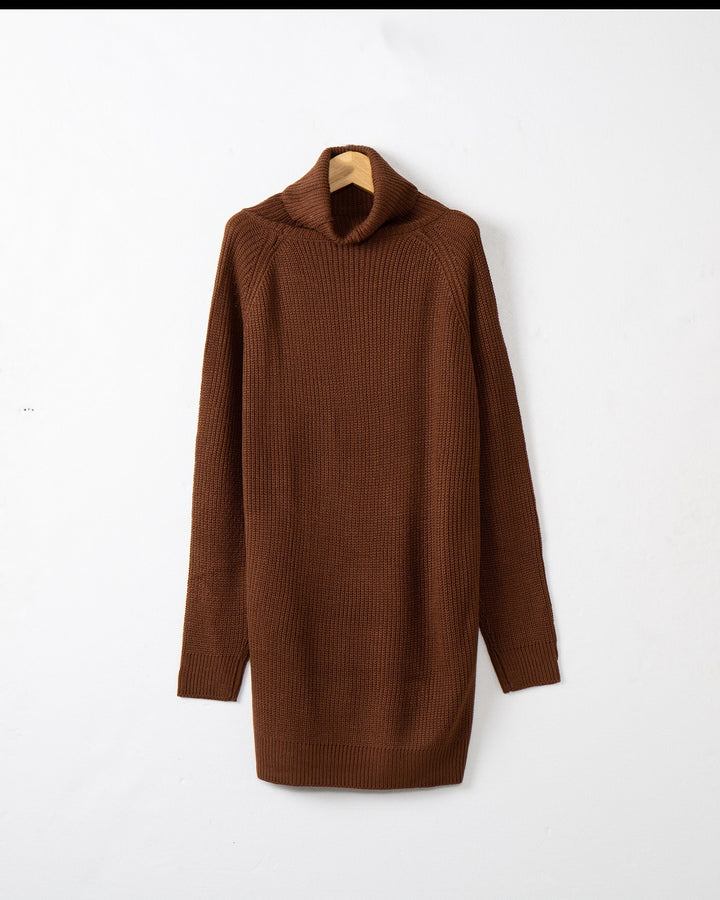 Ladies Cozy Turtleneck Pullover in Soft Knit Lune London