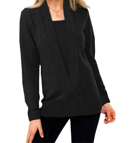 Elegant ladies knit top with deep V neckline and high-quality texture Lune London