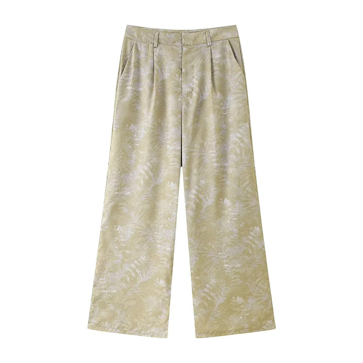 Elegant culotte pants for women with floral pattern and soft material Lune London