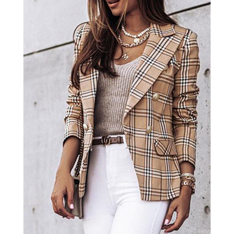 Plaid blazer for women with an elegant cut and high-quality button details Lune London