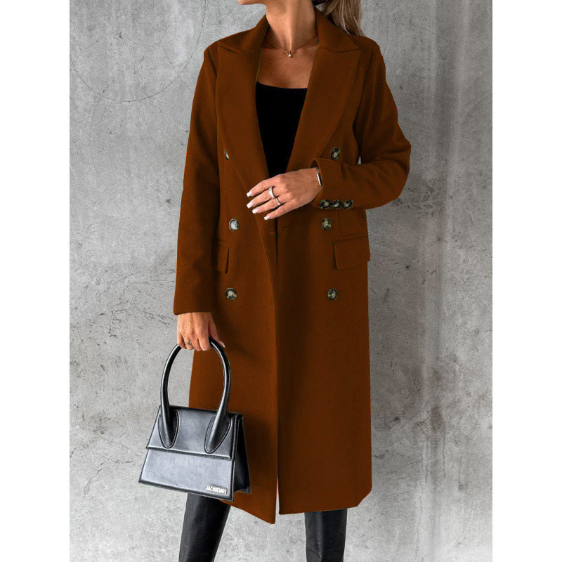 Ladies Elegant Double-Breasted Coat with Ultra-Modern Cut Lune London