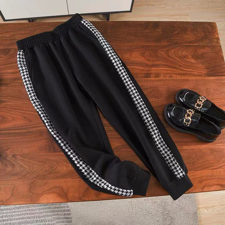 Lune London plaid fashion sweatshirt set for women with a relaxed fit