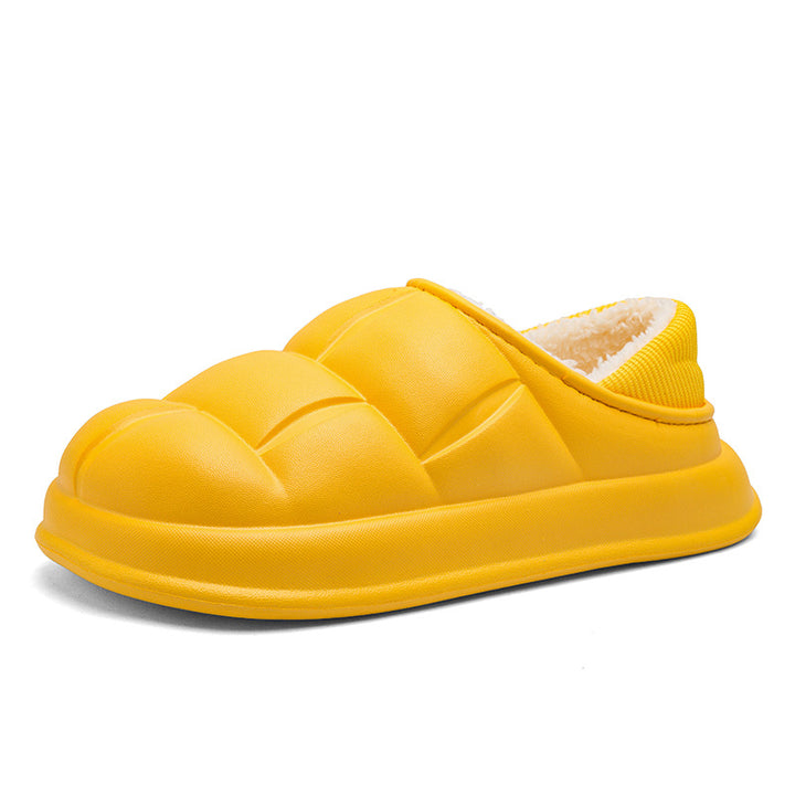 Slippers for women with cozy lining and non-slip outsole Lune London