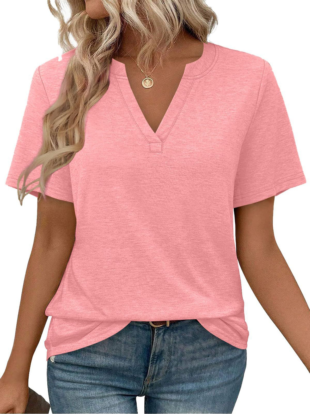 Women's short sleeve V-neck T-shirt in a pleasant cotton blend with a relaxed fit Lune London