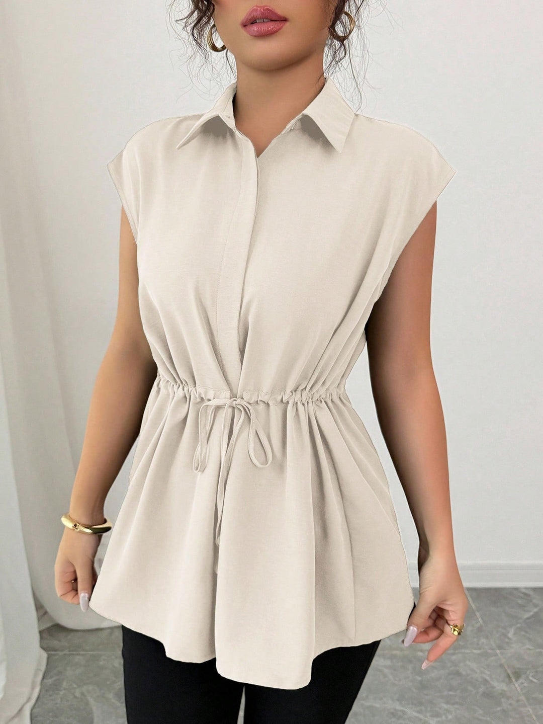 Women casual blouse with tailored cut Lune London