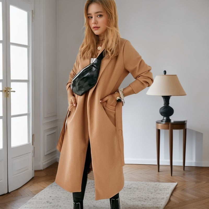 Trendy long jacket for women with practical pockets Lune London