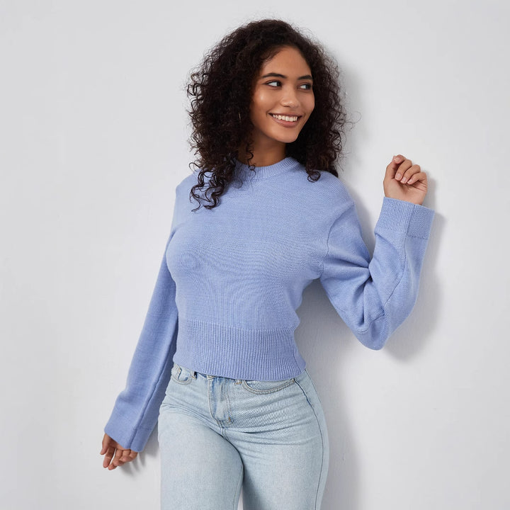 Casual women's sweater with flared sleeves Lune London