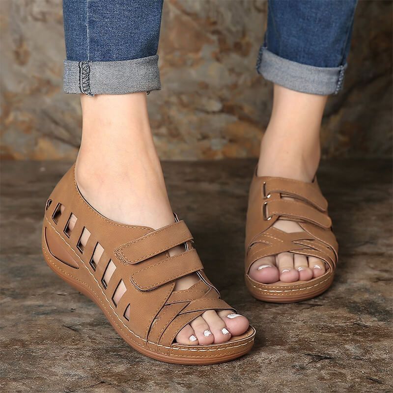 Comfortable wedge sandals for women with adjustable straps and an ergonomic sole Lune London