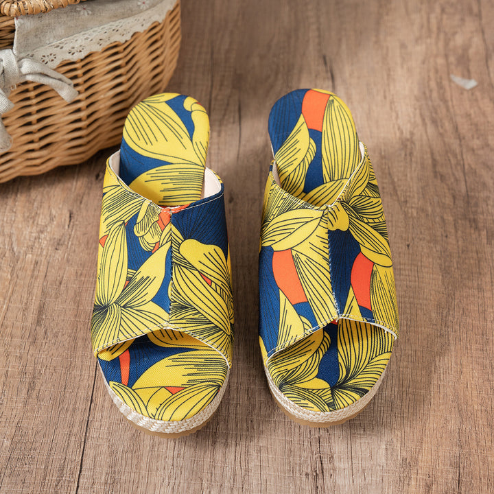 Platform mules for women with floral design and comfortable sole Lune London